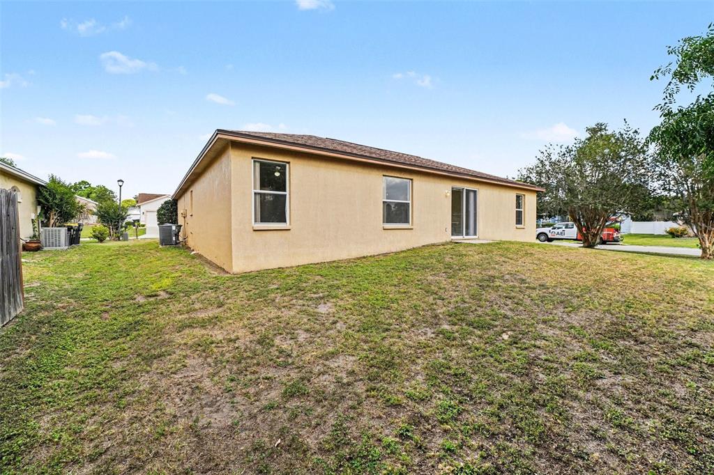 3579 Manor Loop Lakeland, FL 33810 - Photo 13 of 15 Gallery Image 13