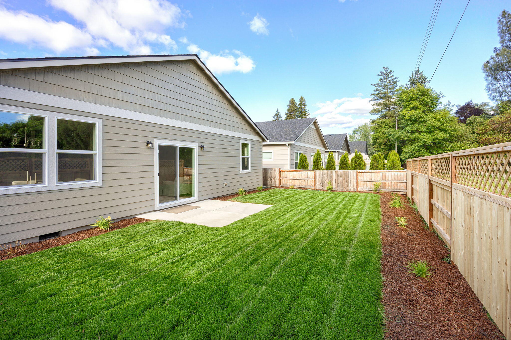 358 Cascade Drive Central Point, OR 97502 - Photo 43 of 44 Apx358 (11)