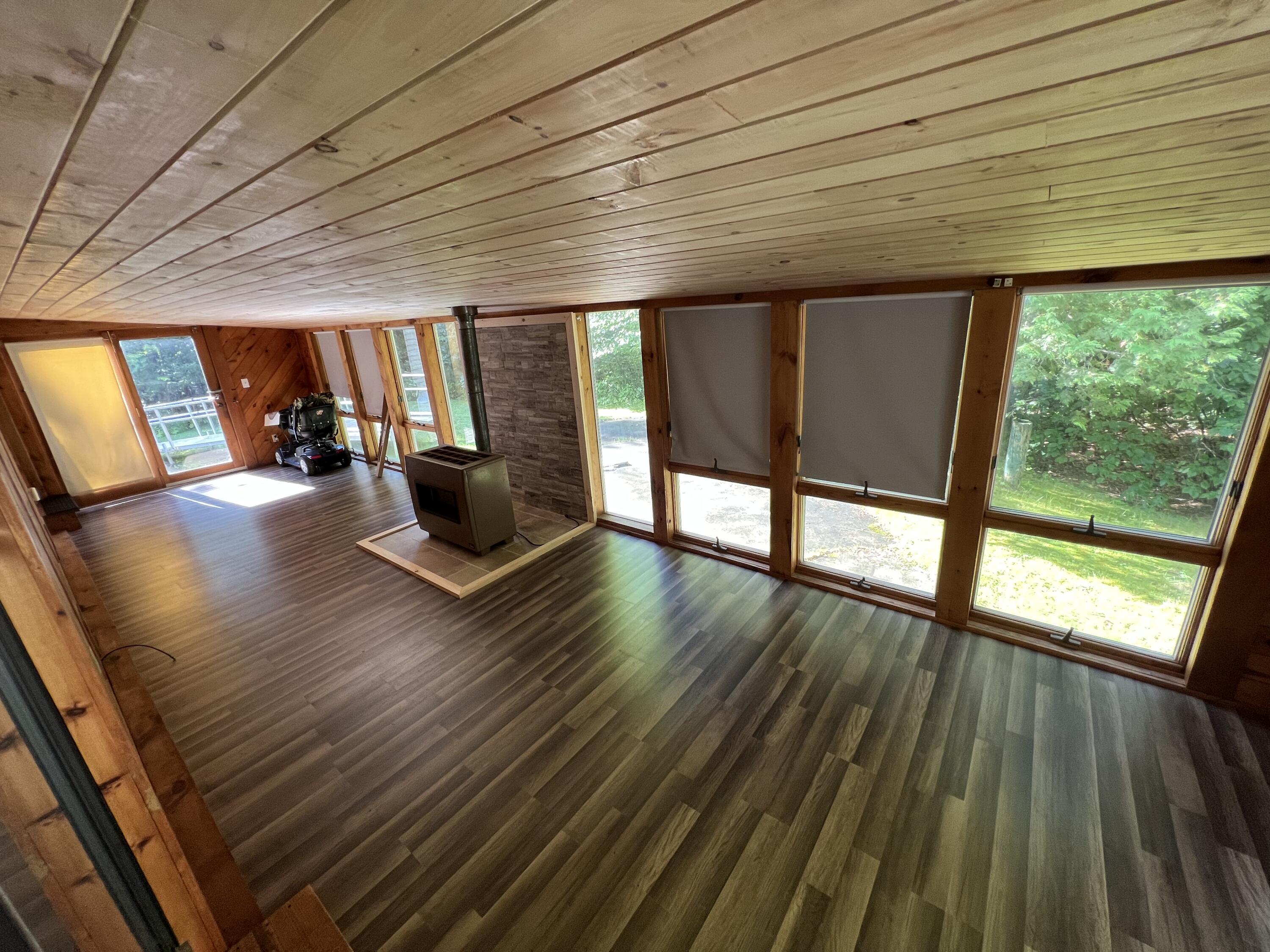 574 Lewiston Road Topsham, ME 04086 - Photo 5 of 29 D374F8A6-9715-408D-A799-7D3C58CC8A2B