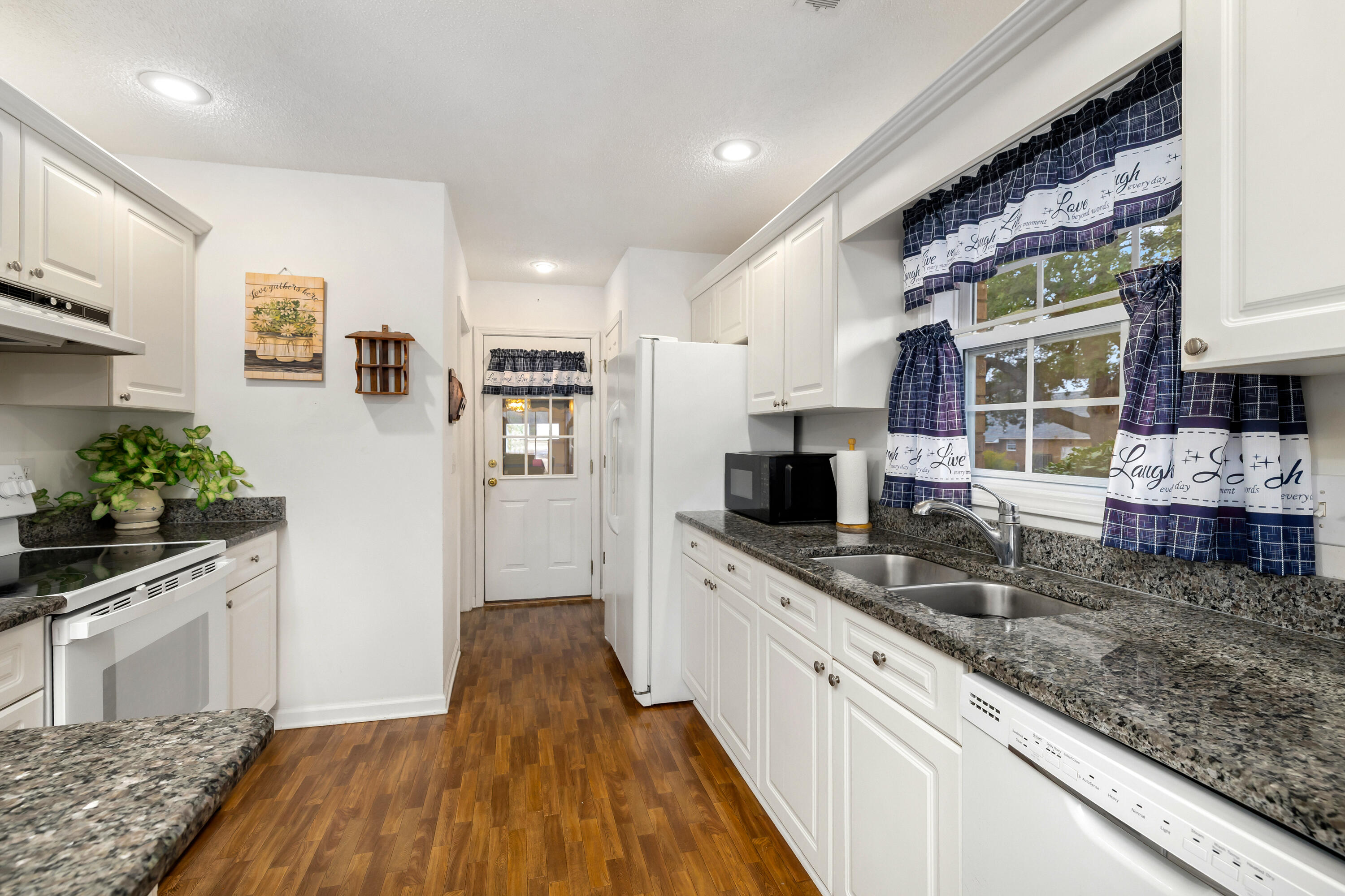 136 Ridge Lake Drive Manning, SC 29102 - Photo 23 of 65