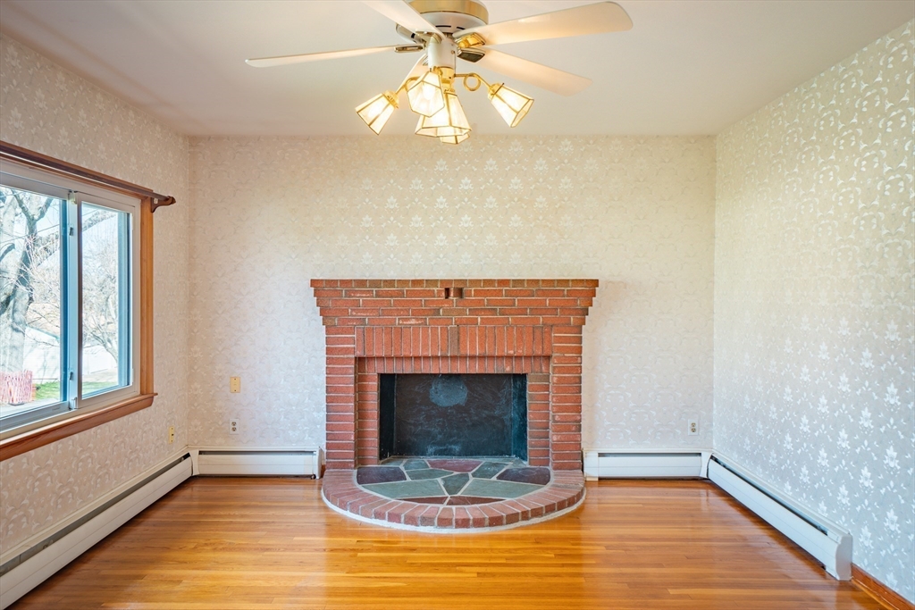 7 Cedarcrest Road Salem, MA 01970 - Photo 7 of 42