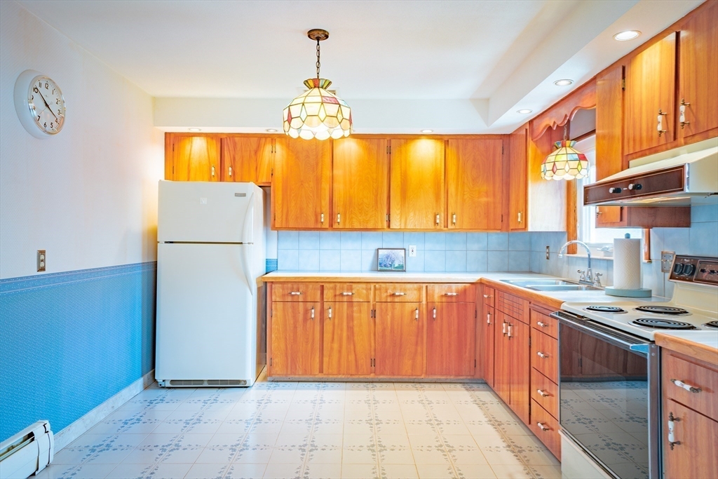 7 Cedarcrest Road Salem, MA 01970 - Photo 9 of 42