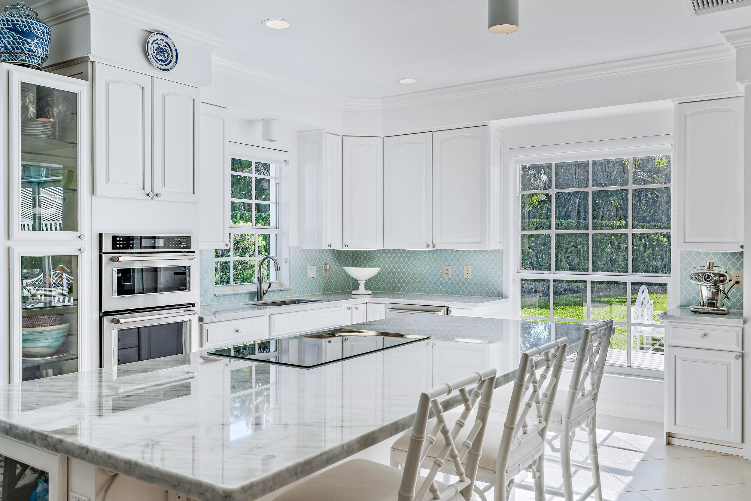 10182 Southeast Acorn Way Jupiter, FL 33469 - Photo 17 of 56 Kitchen