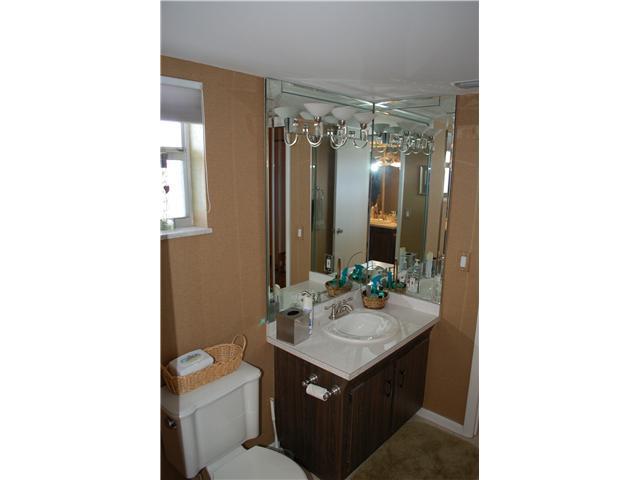 1917 Southwest Palm City Road, Unit 9I Stuart, FL 34994 - Photo 10 of 13 Gallery Image 10