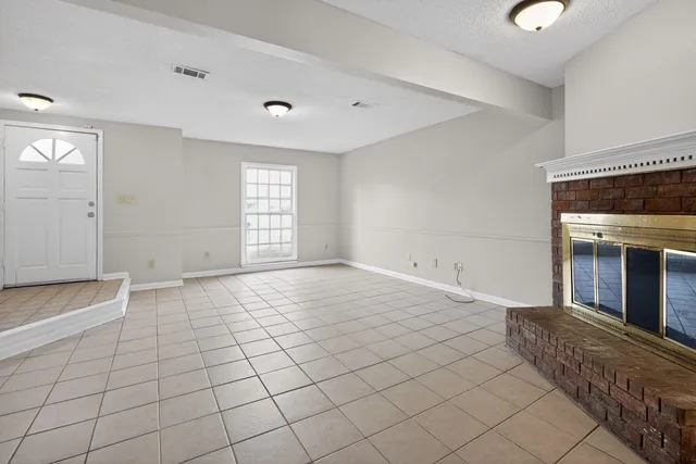 $114,900 | 5581 Crepe Myrtle Drive, Memphis, TN 38115