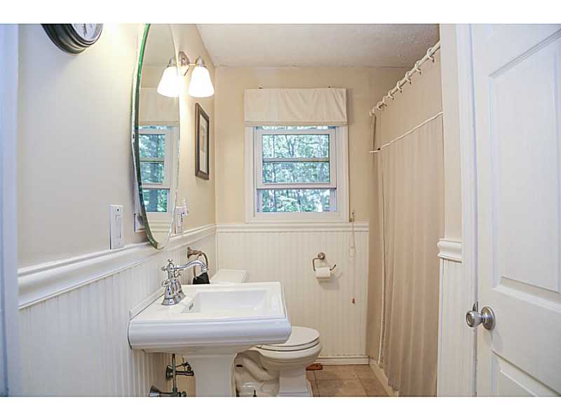 94 Hoxsie Road Richmond, RI 02892 - Photo 12 of 25 Bathroom.
