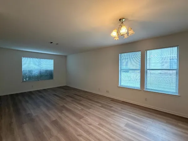 $2,245 | 1913 Overland Drive, Leander, TX 78641