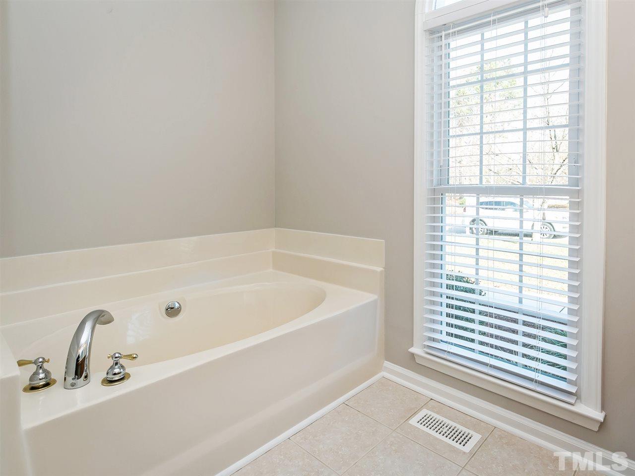 3409 Kensett Way Raleigh, NC 27616 - Photo 14 of 29 Gallery Image 14