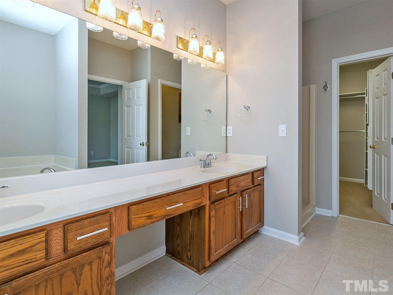 3409 Kensett Way Raleigh, NC 27616 - Photo 16 of 29 Gallery Image 16