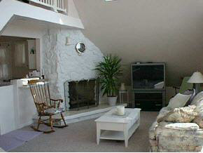 2209 Marina Drive Rochester, IN 46975 - Photo 3 of 8