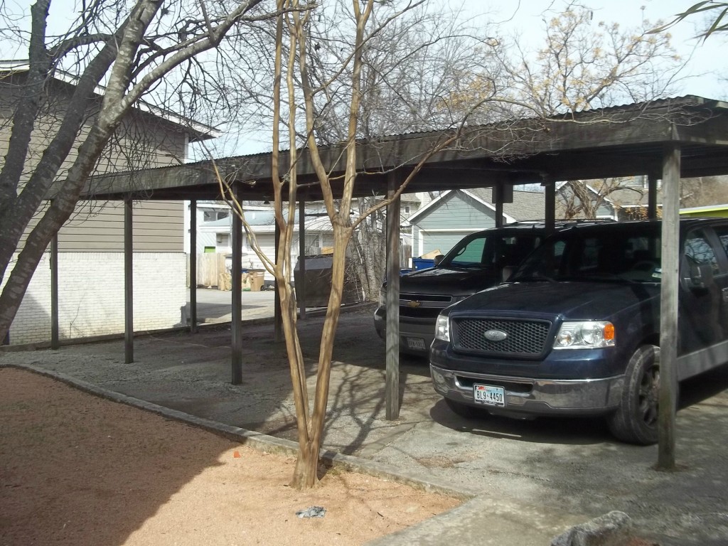 706 West 34th Street, Unit 202 Austin, TX 78705 - Photo 2 of 6