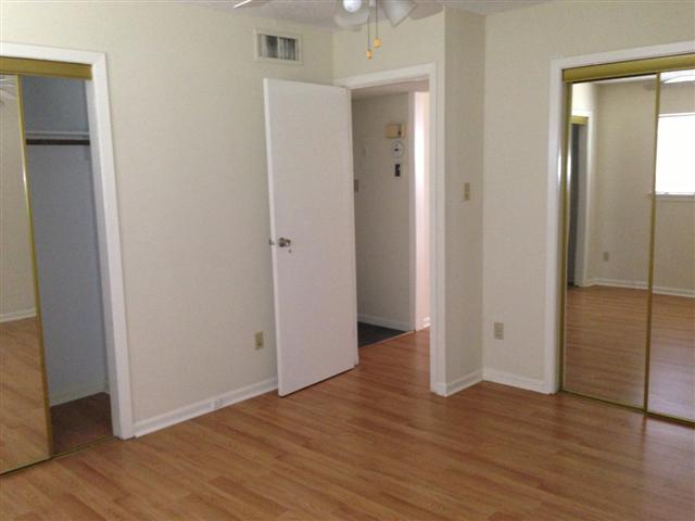 706 West 34th Street, Unit 202 Austin, TX 78705 - Photo 6 of 6