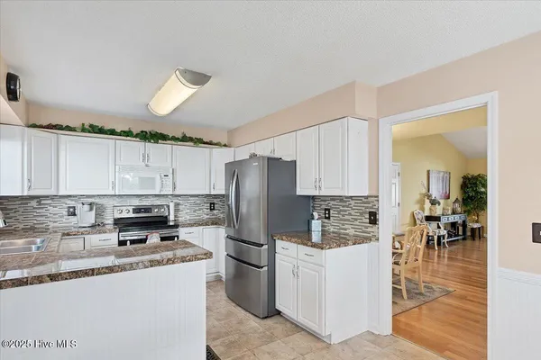 $295,000 | 32 A Martin Drive, Whispering Pines, NC 28327
