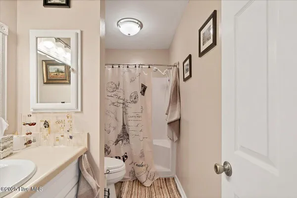 $295,000 | 32 A Martin Drive, Whispering Pines, NC 28327