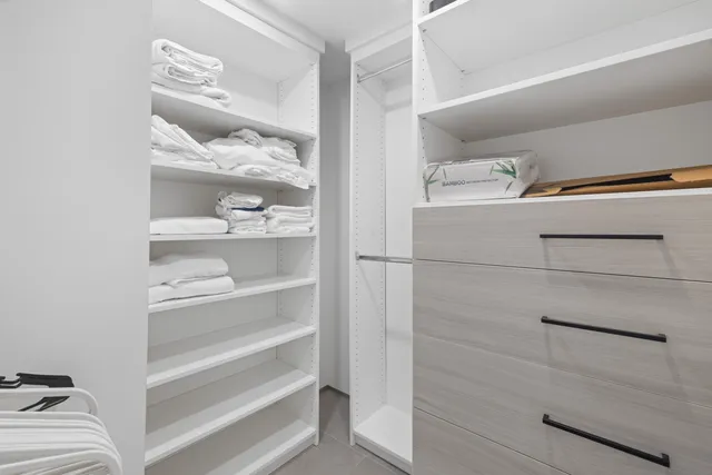 a view of washer and dryer in a utility room