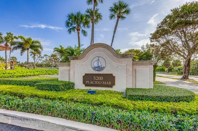 a view of a yard with an outdoor space