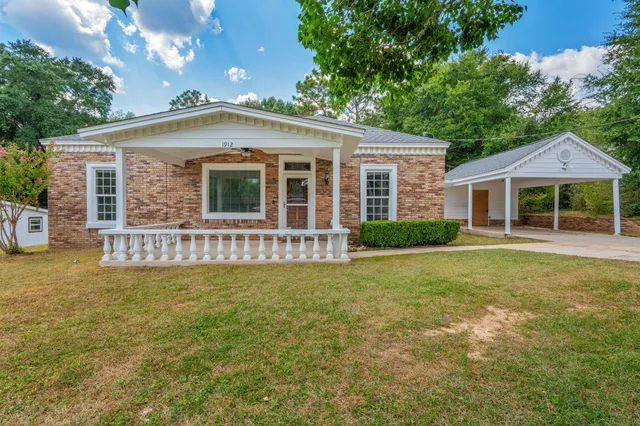 $295,000 | 1912 North Pearl Street, Crestview, FL 32536