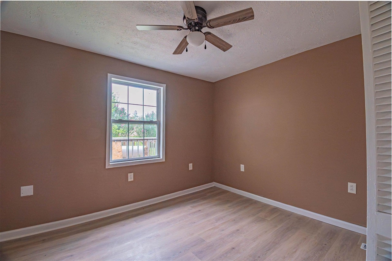 131 John Wilson Road Russellville, KY 42276 - Photo 9 of 12 Gallery Image 9