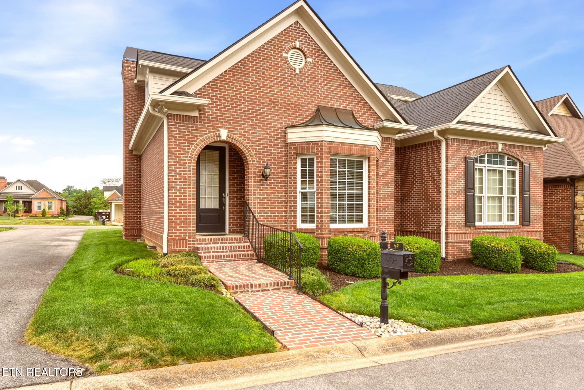 49 Royal Troon Circle Oak Ridge, TN 37830 - Photo 3 of 45 3-web-or-mls-DSC_4131