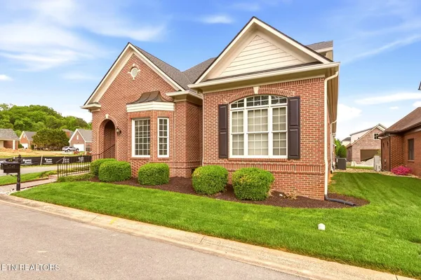 $684,617 | 49 Royal Troon Circle, Oak Ridge, TN 37830