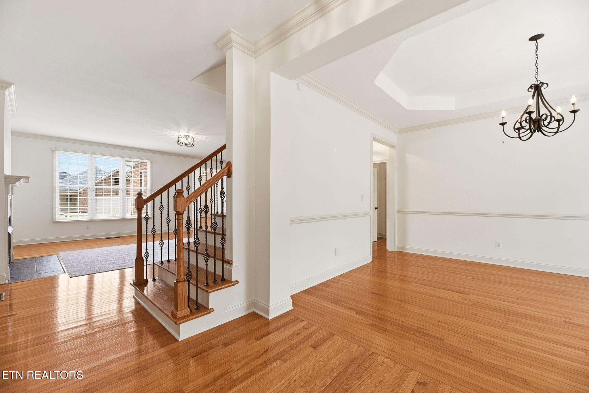 49 Royal Troon Circle Oak Ridge, TN 37830 - Photo 5 of 45 5-web-or-mls-DSC_5361