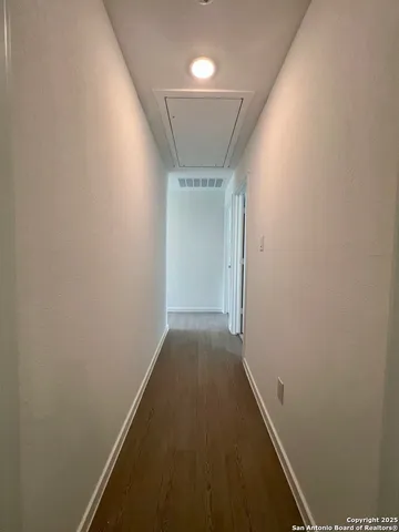 an empty room with a empty space