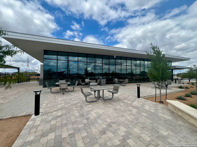 $1,600 | 9175 Colonel Trail, Seguin, TX 78155