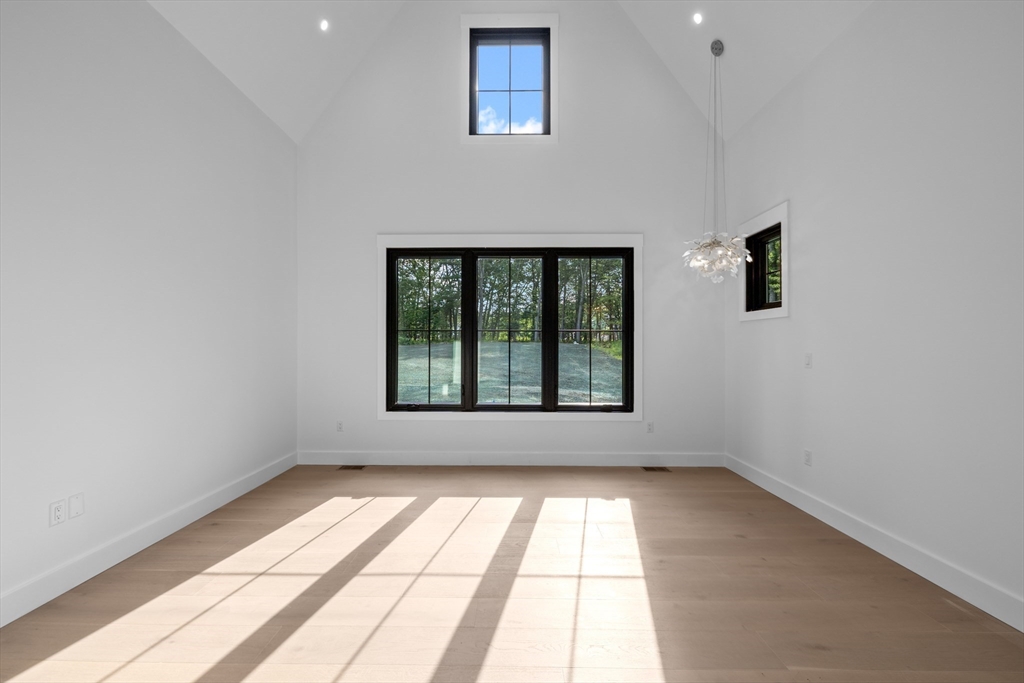 216 Greenwood Road Andover, MA 01810 - Photo 22 of 42