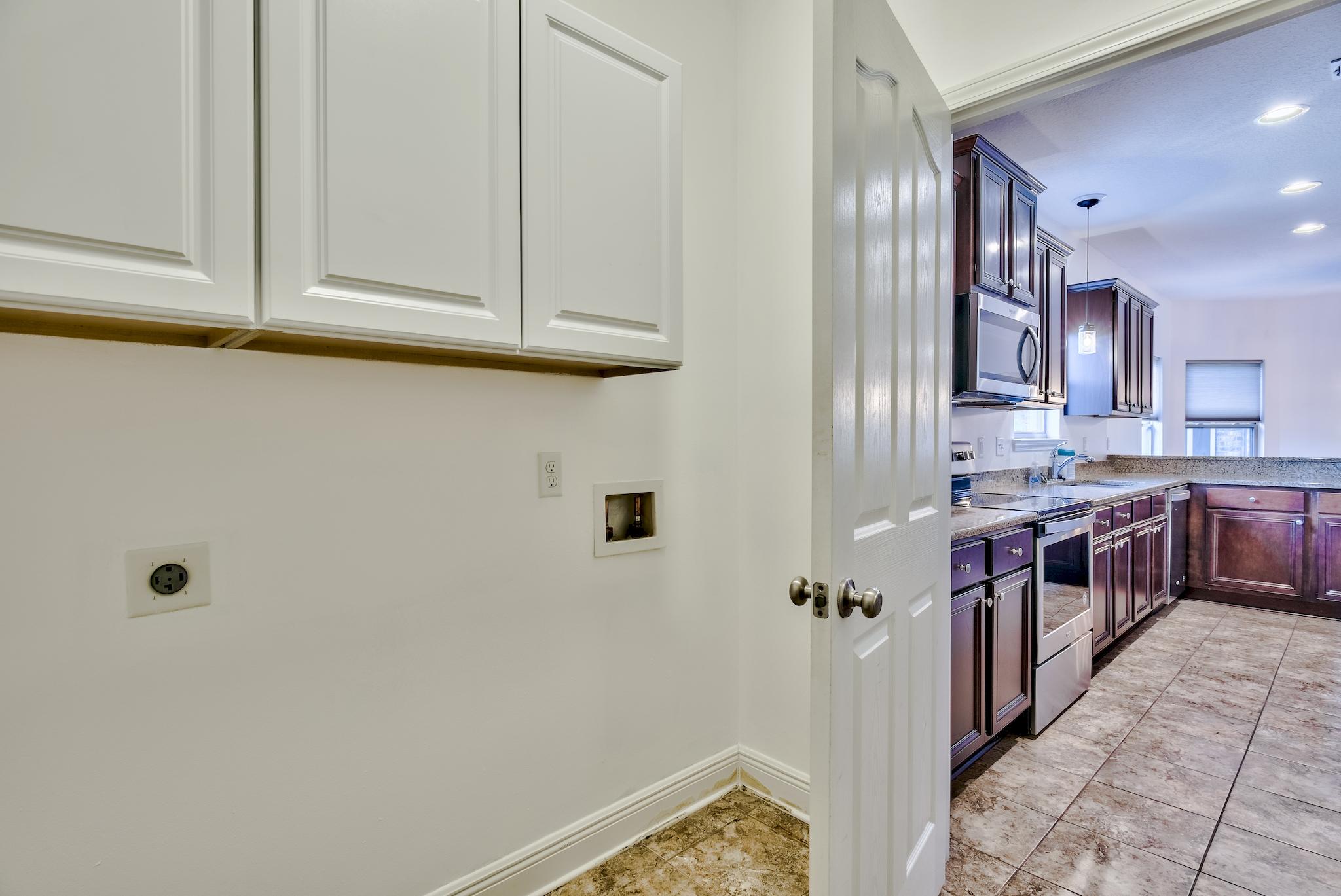 70 Riverbirch Loop Santa Rosa Beach, FL 32459 - Photo 25 of 45 a view of a kitchen with electric appliances
