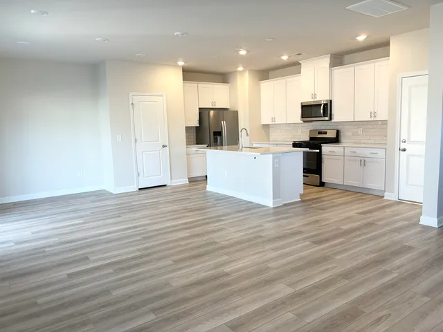 $2,400 | 2300 Copper Crk Loop, Longs, SC 29568