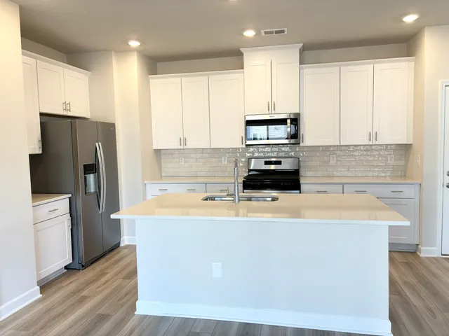 $2,400 | 2300 Copper Crk Loop, Longs, SC 29568