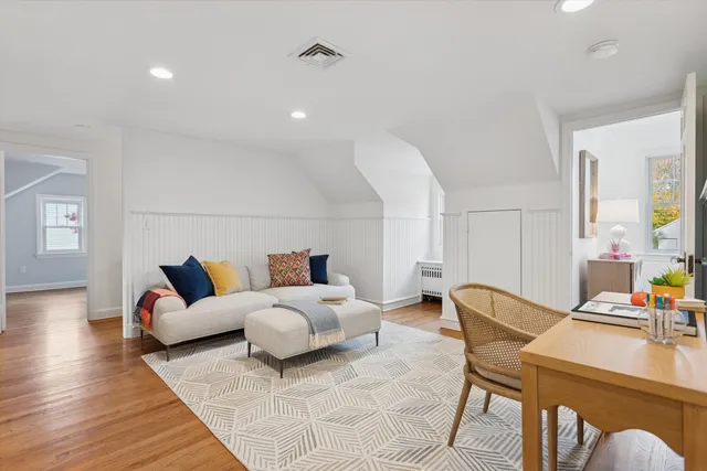 $749,000 | 31 Bellmere Avenue, Stamford, CT 06906