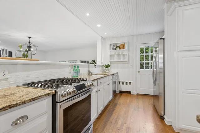 $749,000 | 31 Bellmere Avenue, Stamford, CT 06906