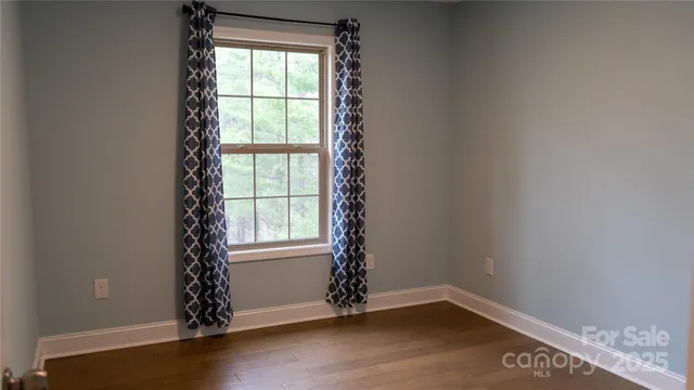 $869,000 | 286 Foxcroft Drive, Asheville, NC 28806