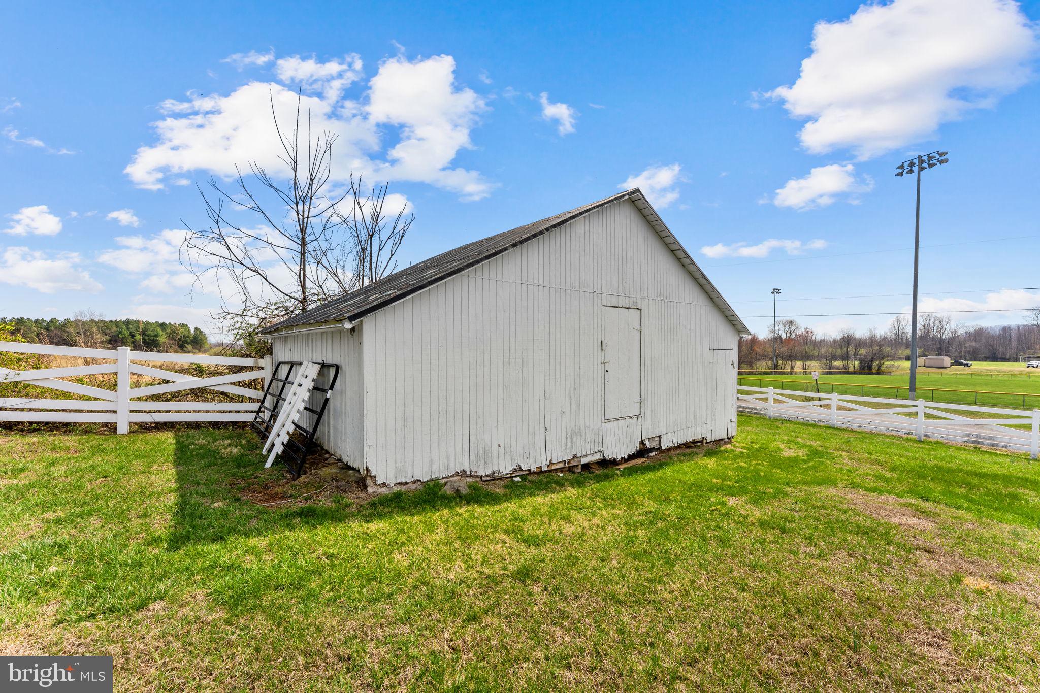 57 School House Road Washington, VA 22747 - Photo 59 of 75 Gallery Image 59