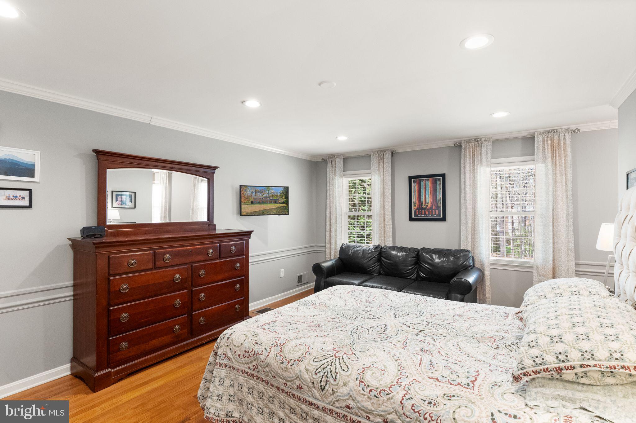 8019 Stillbrooke Road Manassas, VA 20112 - Photo 29 of 80 Primary suite.