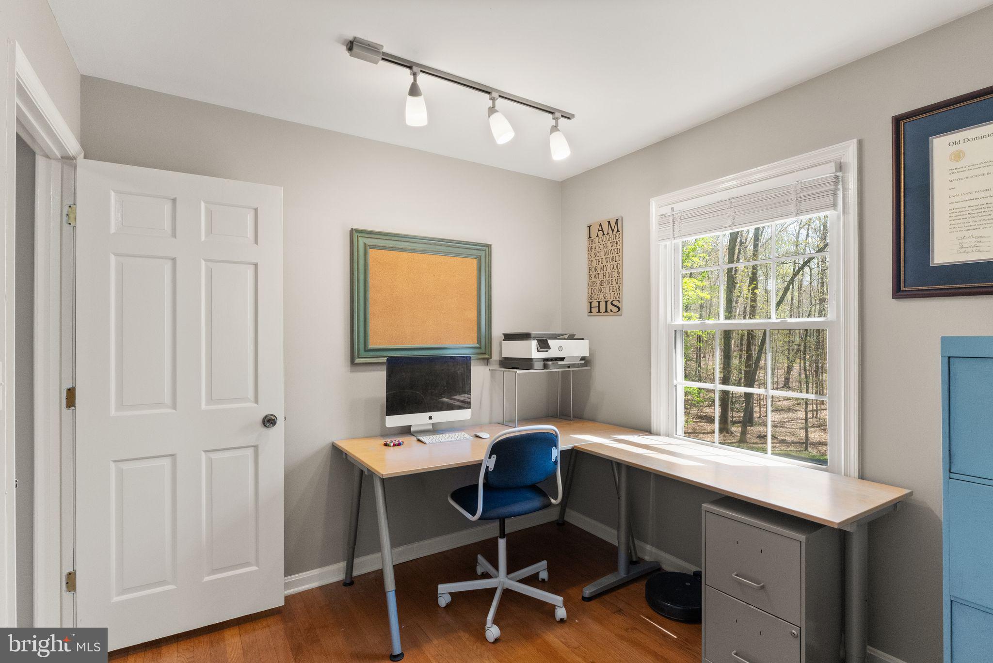 8019 Stillbrooke Road Manassas, VA 20112 - Photo 43 of 80 Upstairs office/workspace.