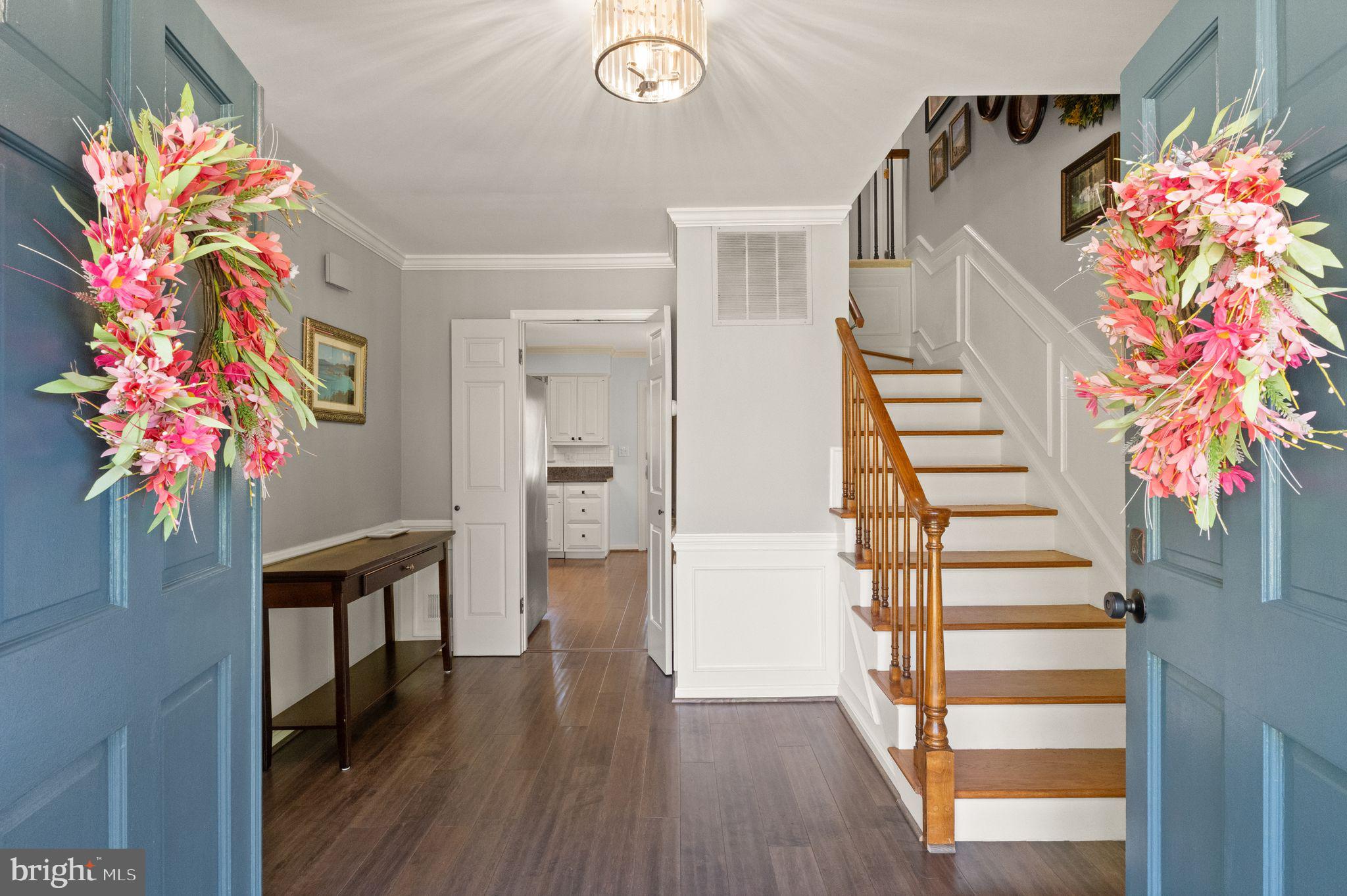 8019 Stillbrooke Road Manassas, VA 20112 - Photo 7 of 80 Large foyer area.