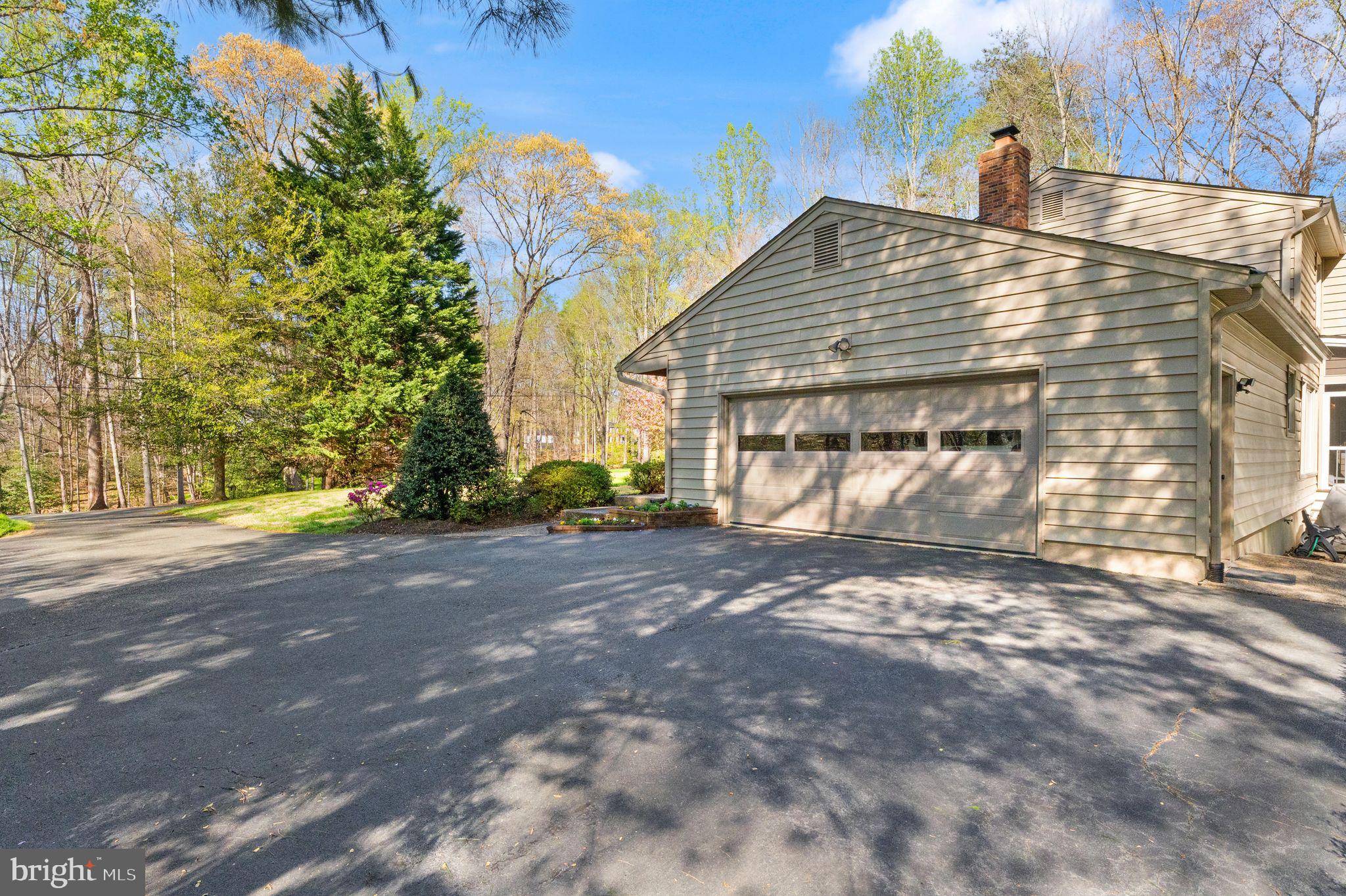 8019 Stillbrooke Road Manassas, VA 20112 - Photo 74 of 80 Side entry garage.