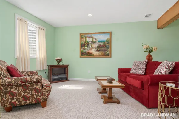 $525,000 | 2196 Boardwalk Court, Wayland, MI 49348
