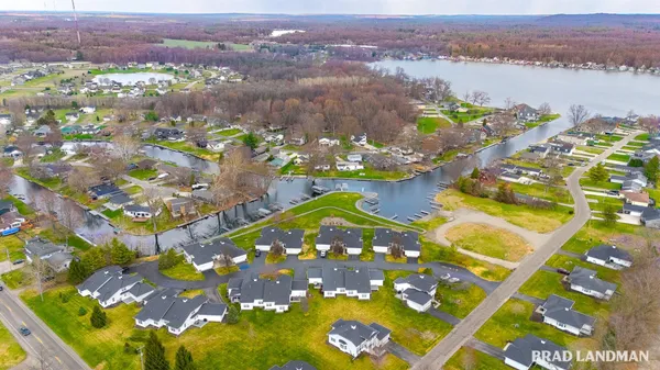 $525,000 | 2196 Boardwalk Court, Wayland, MI 49348
