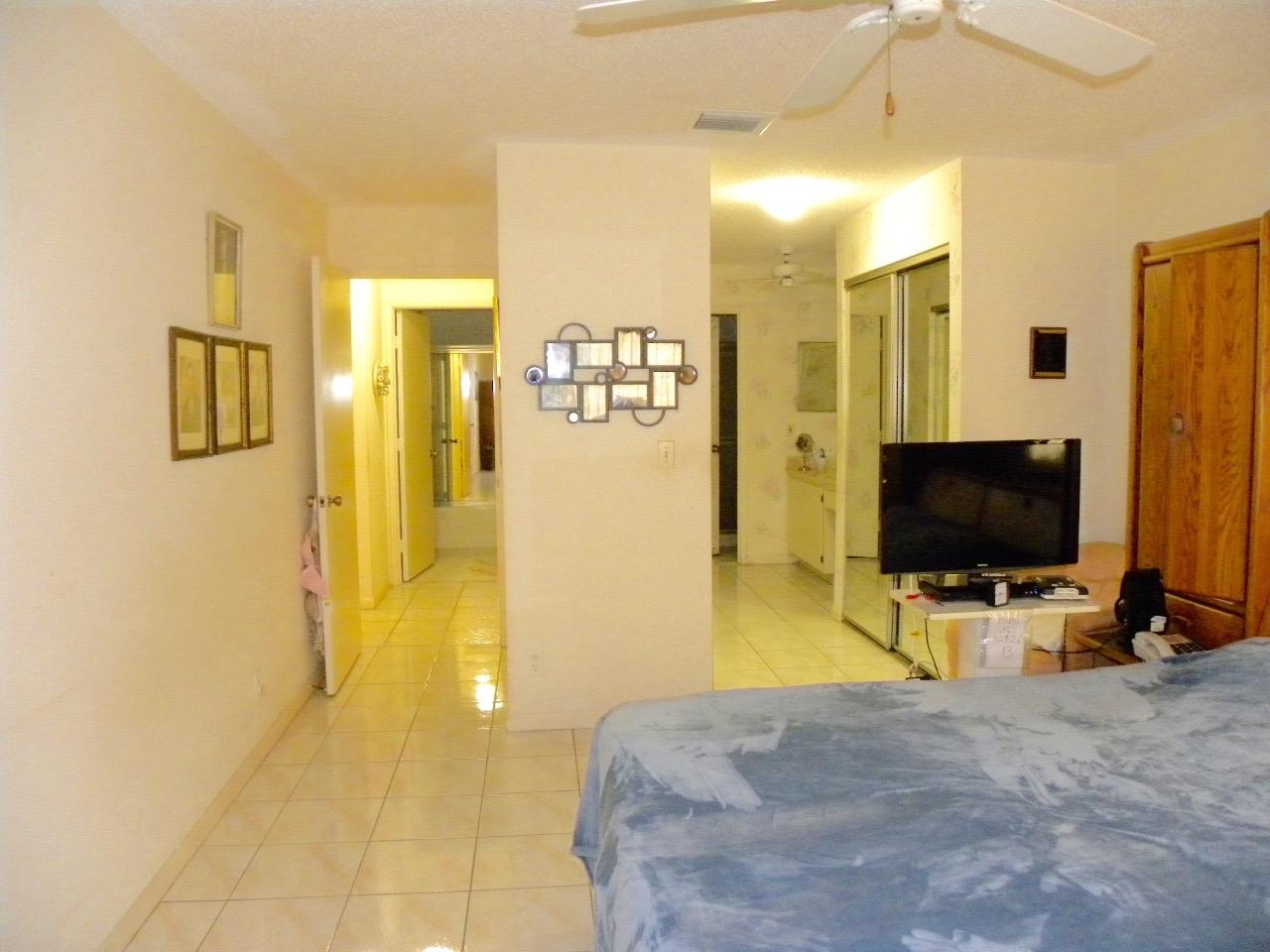 8290 Springtree Road Boca Raton, FL 33496 - Photo 13 of 27 DSCN9191 (1)