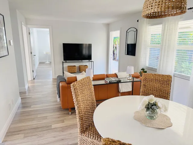 $3,600 | 311 North Swinton Avenue, Delray Beach, FL 33444