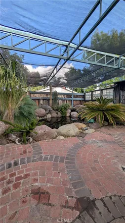 a view of entryway