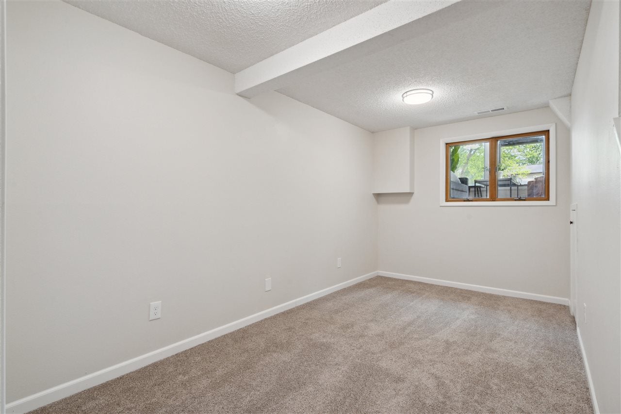 752 Prairie Ridge Road North Liberty, IA 52317 - Photo 20 of 29 Gallery Image 20
