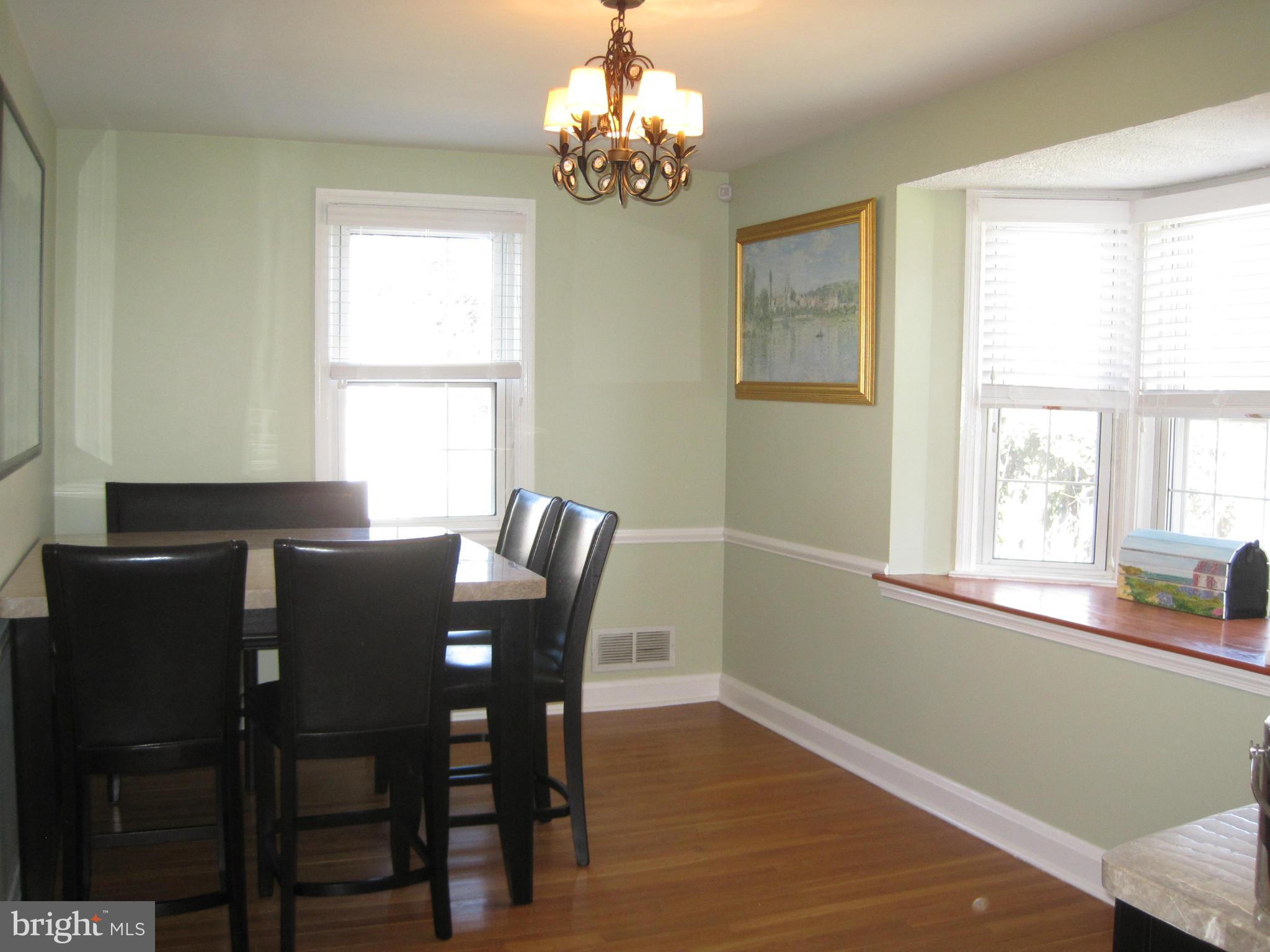 8326 Wyton Road Baltimore, MD 21286 - Photo 11 of 30 Dining Room