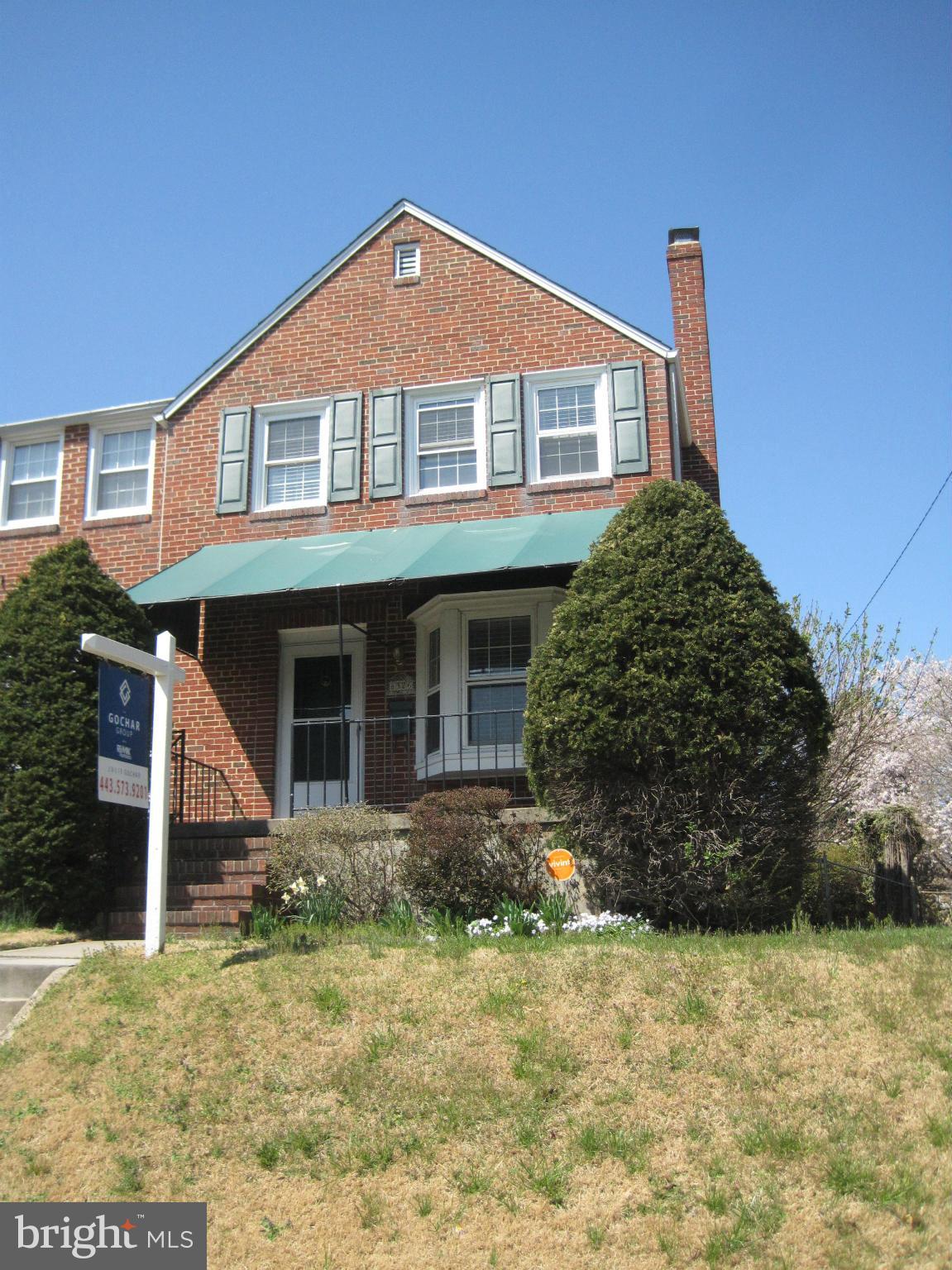 Exterior (Front)