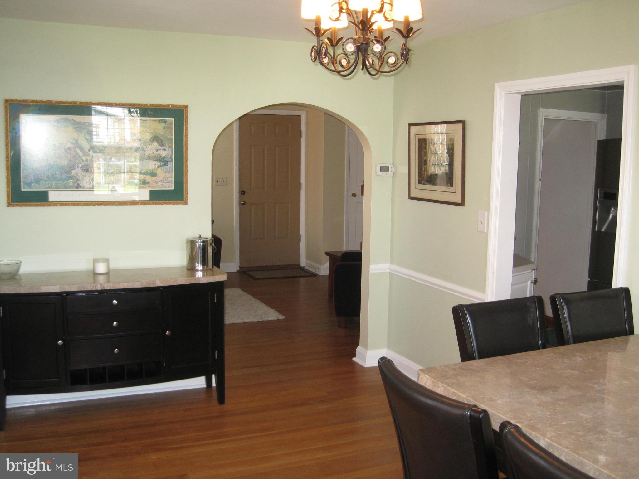 8326 Wyton Road Baltimore, MD 21286 - Photo 10 of 30 Dining Room