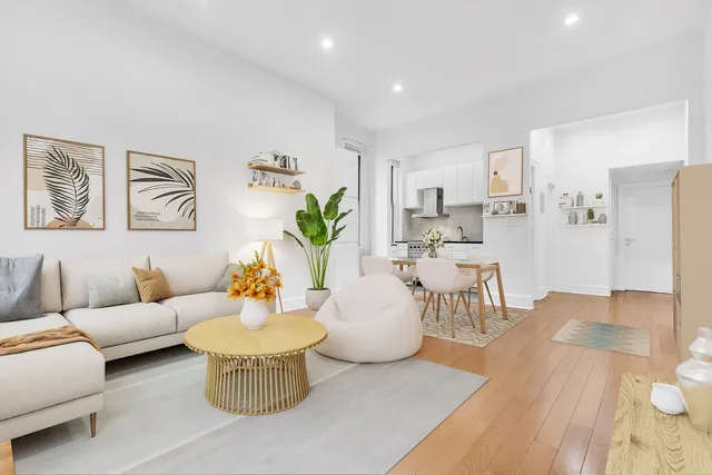 $695,000 | 26 West 97th Street, Unit 1C | Upper West Side