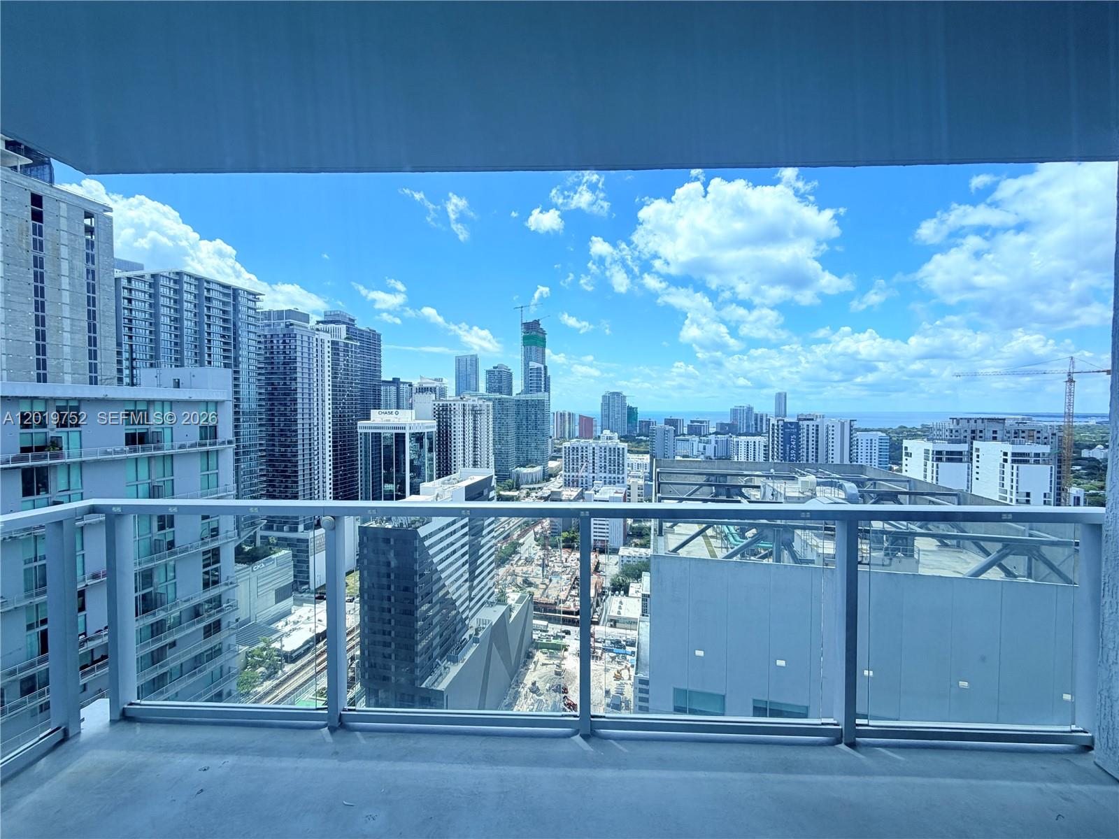 185 Southwest 7th Street, Unit 3412 Miami, FL 33130 - Photo 18 of 28